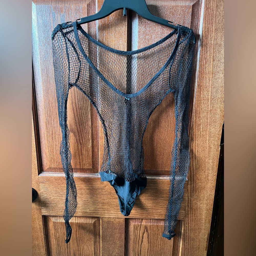 Victoria’s Secret Mesh Long Sleeve Bodysuit Low Back XS